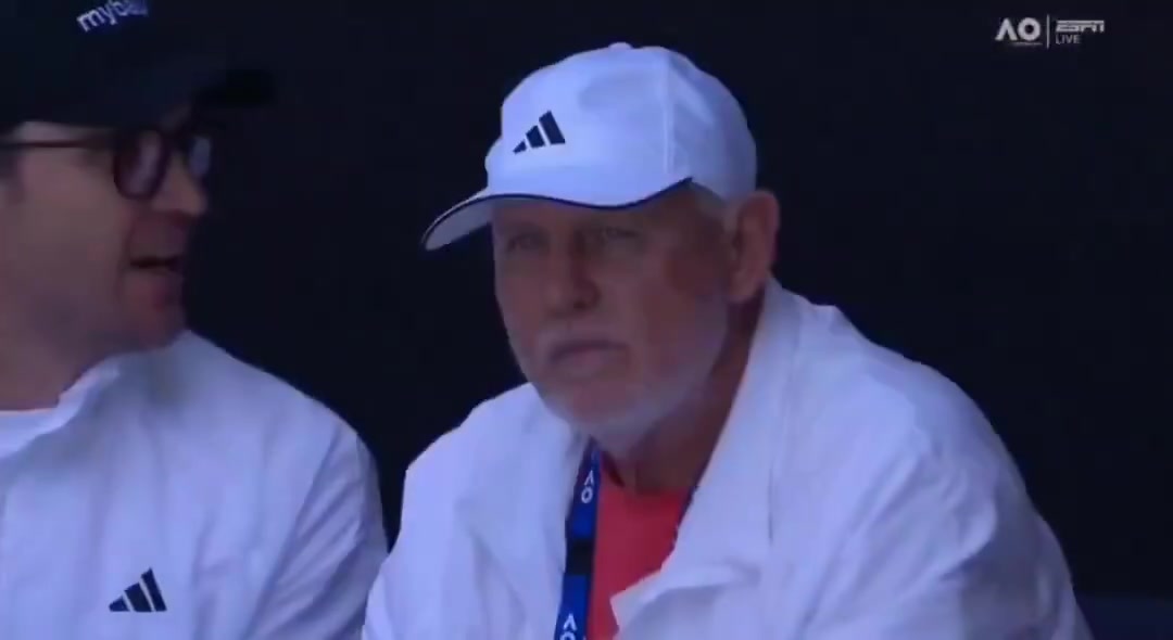 png电子网站德约退赛被现场球迷嘘！兹维列夫：当球员因伤退赛时，请不要嘘他