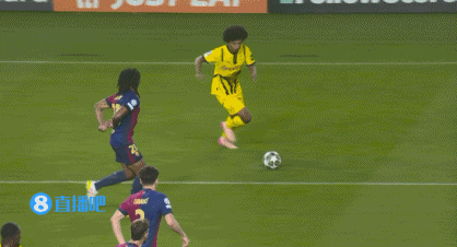电子png游戏半场-巴萨1-0多特 库巴西助攻拉菲破门亚马尔造险吉拉西失良机