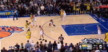 png电子官网🔥多图回顾东决G1决胜时刻：内史5分钟6三分 哈利大心脏绝平！