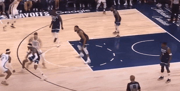 png电子网站爱德华兹，攻防两端炸碎雷霆