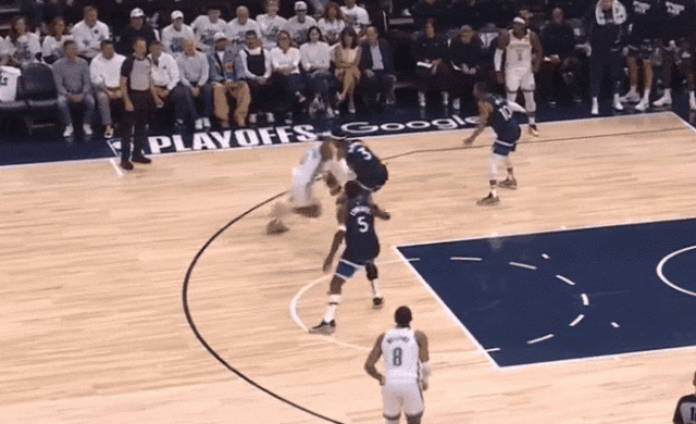 png电子网站爱德华兹，攻防两端炸碎雷霆