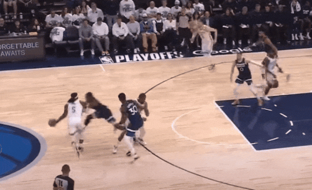 png电子网站爱德华兹，攻防两端炸碎雷霆